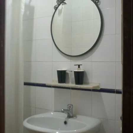 Lisdos Seville