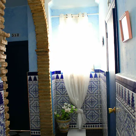 Lisdos Seville