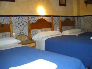 Lisdos Hotel *